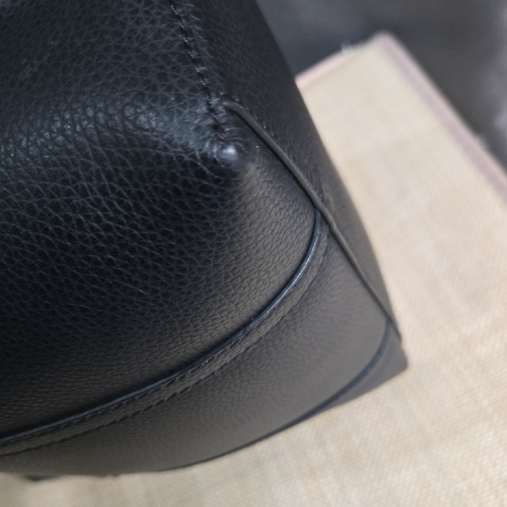 Tory Burch Black Tote EUC - Picture 7 of 14